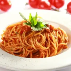 Pyszne spaghetti diavolo: prosty przepis na pikantne danie włoskie