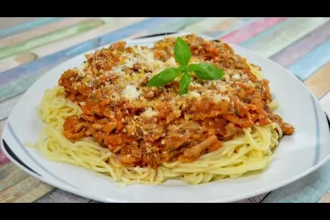 Spaghetti jak z Piccolo: Odtwórz smak ulubionej potrawy w domu