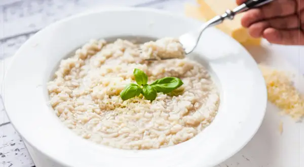 Jak gotować ryż arborio, aby uzyskać idealne risotto i uniknąć błędów