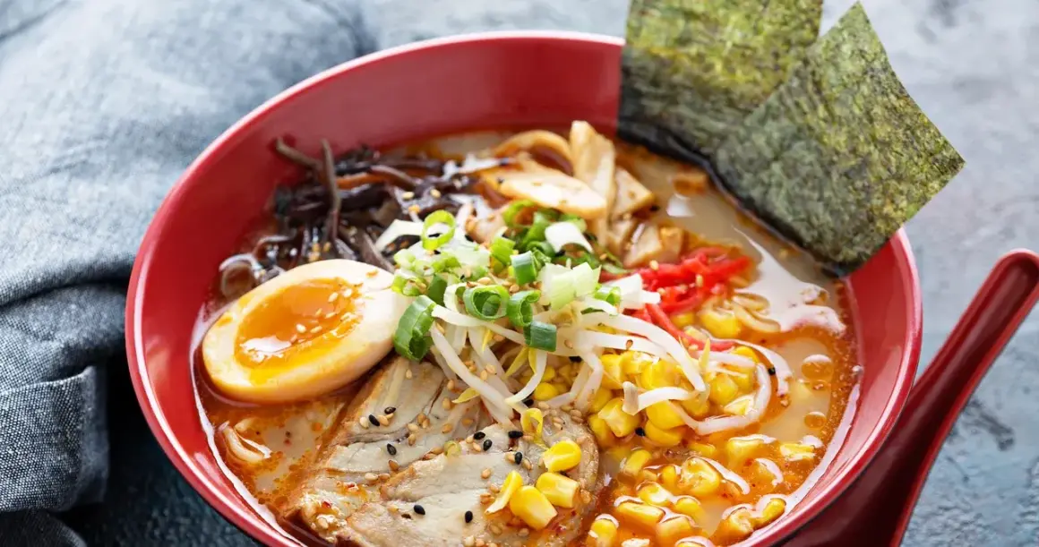 Jaki makaron do ramen: odkryj idealny wybór dla doskonałego smaku