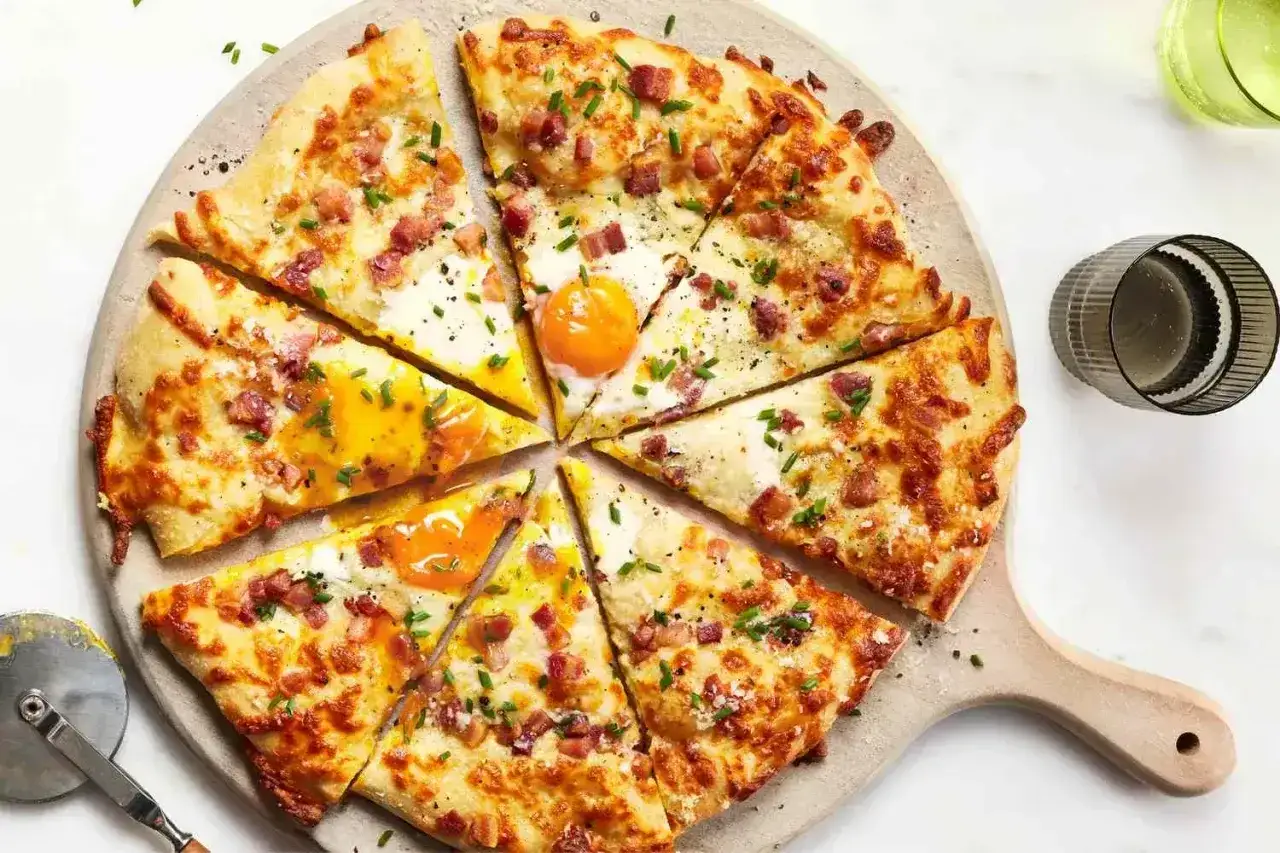 Pizza Carbonara - Sekrety idealnego smaku i chrupkości